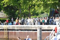 und alle gucken zu
